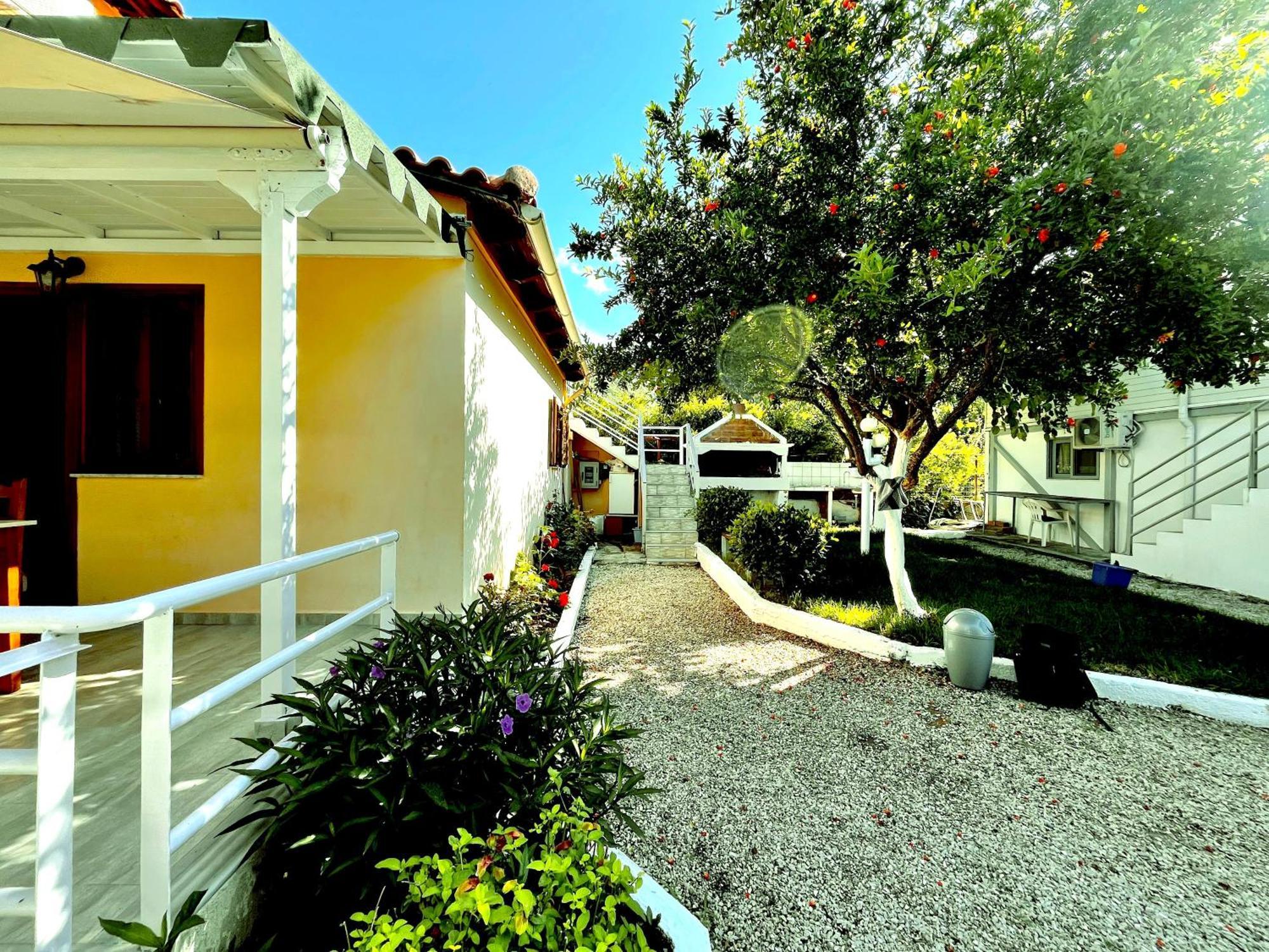 Garden Rooms Himarë Exteriér fotografie