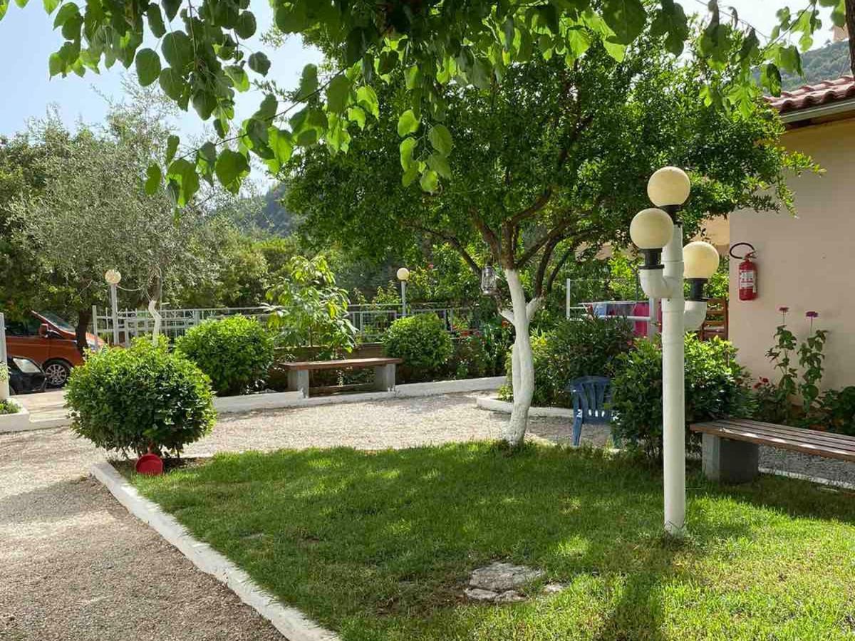 Garden Rooms Himarë Exteriér fotografie